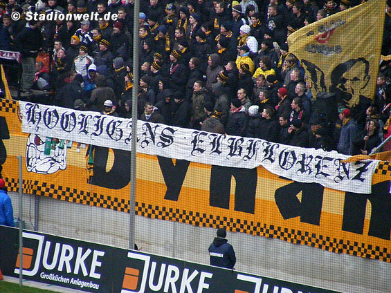 Dynamo Dresden vs Rapid Wien (2-4) (12)
