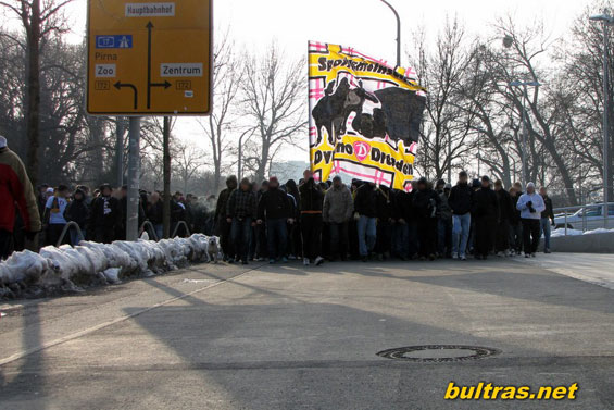 Dynamo Dresden vs Rapid Wien (2-4) (20)