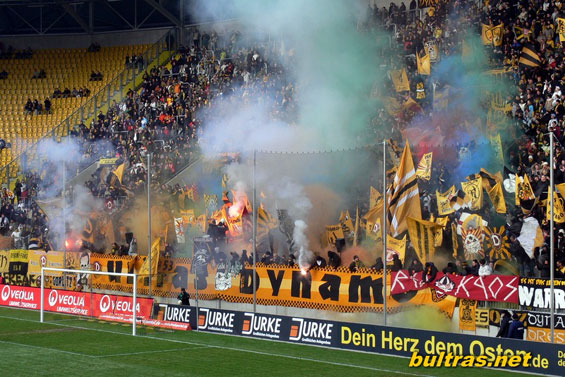 Dynamo Dresden vs Rapid Wien (2-4) (25)