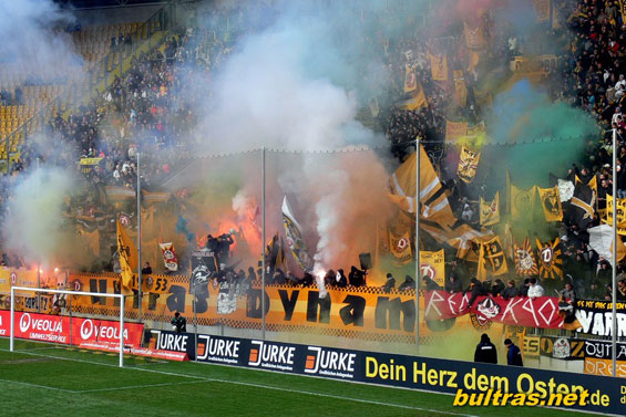 Dynamo Dresden vs Rapid Wien (2-4) (26)