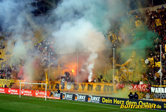Dynamo Dresden vs Rapid Wien (2-4) (27)