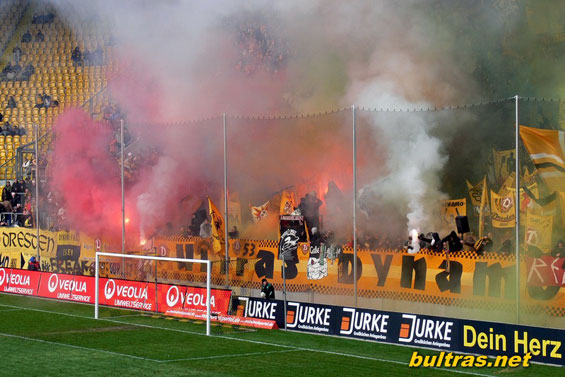 Dynamo Dresden vs Rapid Wien (2-4) (29)