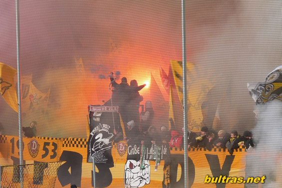 Dynamo Dresden vs Rapid Wien (2-4) (30)