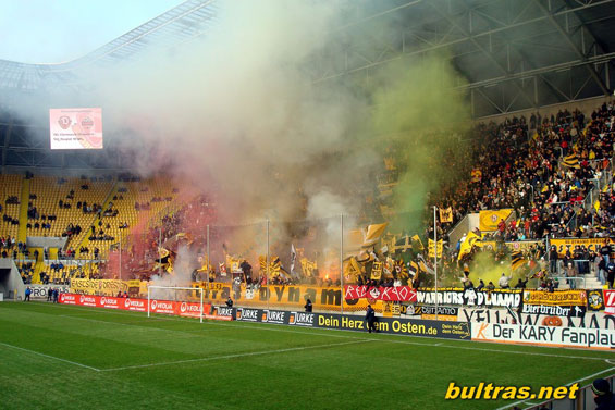Dynamo Dresden vs Rapid Wien (2-4) (31)