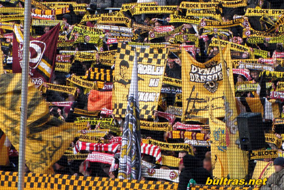 Dynamo Dresden vs Rapid Wien (2-4) (34)