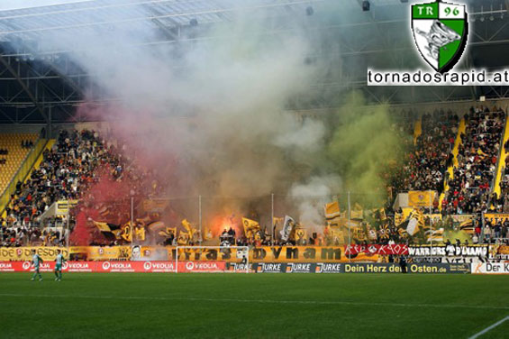 Dynamo Dresden vs Rapid Wien (2-4) (36)
