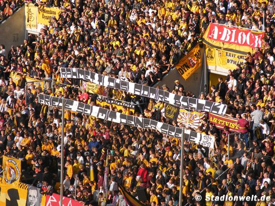 Dynamo Dresden vs FC Hansa Rostock (2-2) (17)
