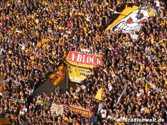Dynamo Dresden vs FC Hansa Rostock (2-2) (18)