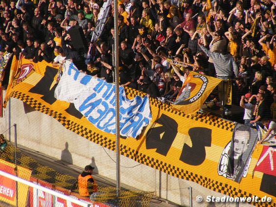 Dynamo Dresden vs FC Hansa Rostock (2-2) (22)