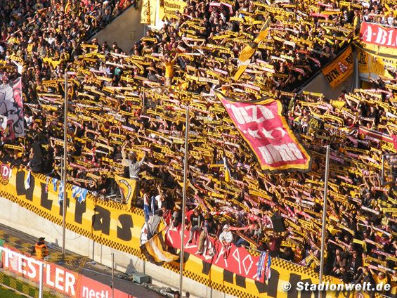 Dynamo Dresden vs FC Hansa Rostock (2-2) (25)
