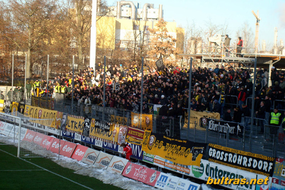 Wacker Burghausen vs Dynamo Dresden (0-2) (2)