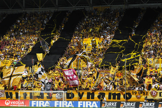 Dynamo Dresden vs FC Carl Zeiss Jena (2-0) (2)