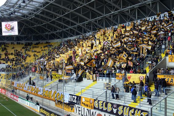 Dynamo Dresden vs SV Sandhausen (3-1) (1)