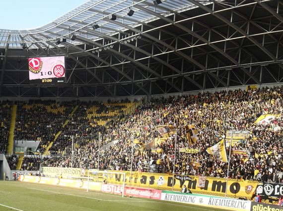 Dynamo Dresden vs SV Wehen Wiesbaden (3-0) (4)
