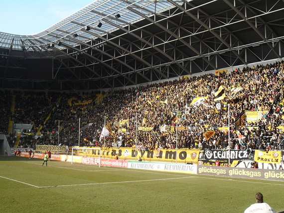 Dynamo Dresden vs SV Wehen Wiesbaden (3-0) (5)
