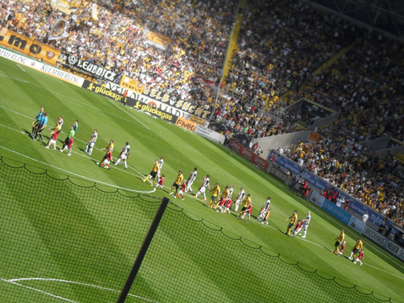 Dynamo Dresden vs Wacker Burghausen (2-0) (4)