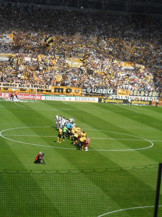 Dynamo Dresden vs Wacker Burghausen (2-0) (6)