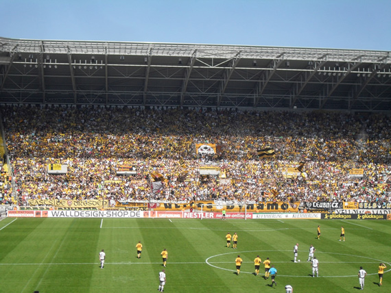 Dynamo Dresden vs Wacker Burghausen (2-0) (7)