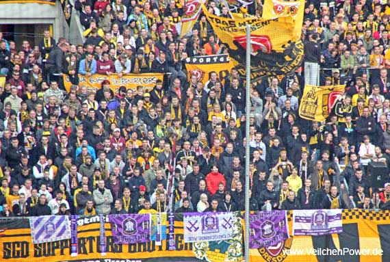 Dynamo Dresden vs FC Erzgebirge Aue (1-2) (15)