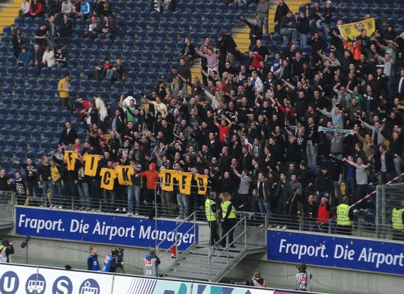 Eintracht Frankfurt vs Dynamo Dresden (3-0) (2)