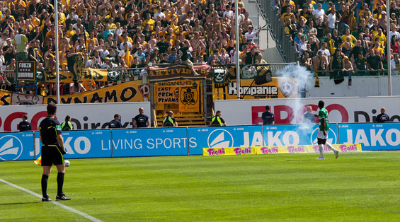 SpVgg Fürth vs Dynamo Dresden (1-0) (15)