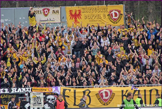 FC Erzgebirge Aue vs Dynamo Dresden (1-1) (8)