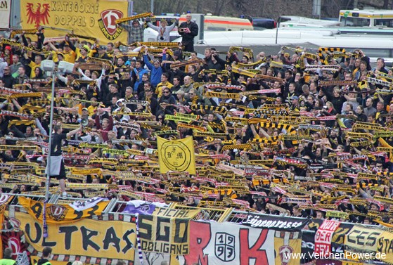 FC Erzgebirge Aue vs Dynamo Dresden (1-1) (19)