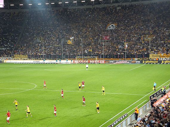 Dynamo Dresden vs Eintracht Frankfurt (1-4) (2)