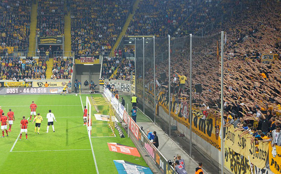 Dynamo Dresden vs Eintracht Frankfurt (1-4) (9)