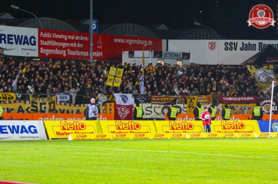 SSV Jahn Regensburg vs Dynamo Dresden (0-0) (7)