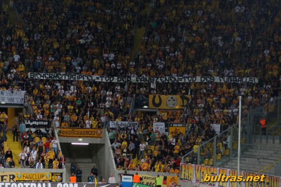 Dynamo Dresden vs TSV 1860 München (2-2) (16)