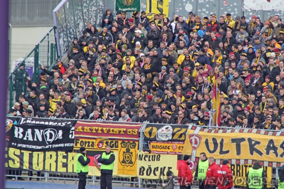 FC Erzgebirge Aue vs Dynamo Dresden (1-0) (1)
