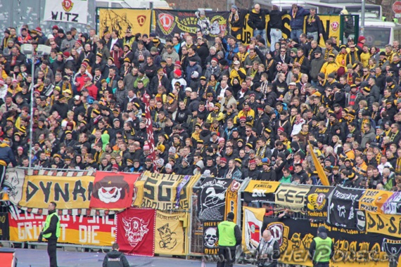 FC Erzgebirge Aue vs Dynamo Dresden (1-0) (2)