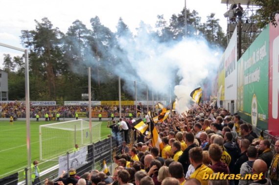 SV Sandhausen vs Dynamo Dresden (1-1) (8)