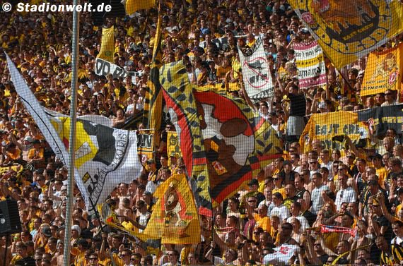 Dynamo Dresden vs 1. FC Köln (1-1) (11)