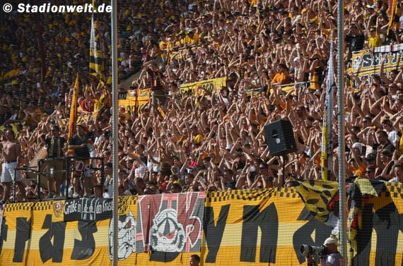 Dynamo Dresden vs 1. FC Köln (1-1) (15)