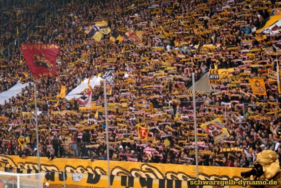 Dynamo Dresden vs FC Erzgebirge Aue (1-1) (2)