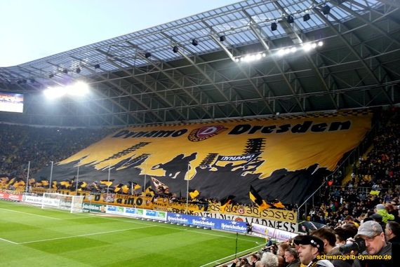 Dynamo Dresden vs SV Sandhausen (0-0) (3)