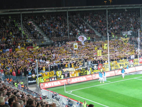 FC St. Pauli vs Dynamo Dresden (2-1) (3)