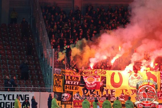 Hallescher FC vs Dynamo Dresden (1-1) (6)