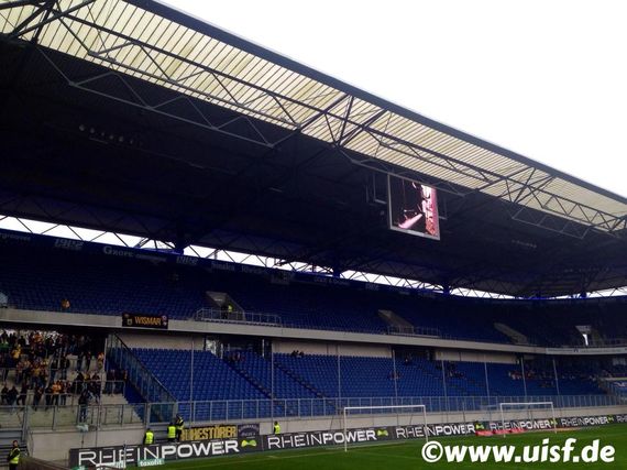 MSV Duisburg vs Dynamo Dresden (0-0) (5)