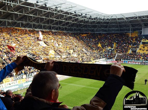 Dynamo Dresden vs SV Wehen Wiesbaden (0-1) (8)