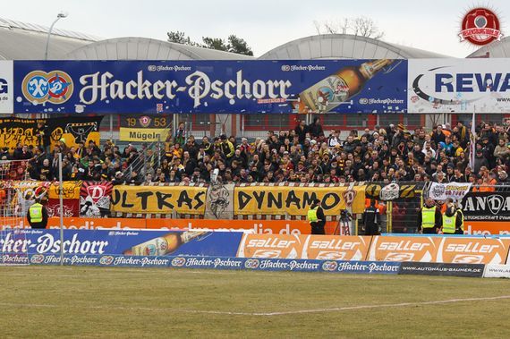SSV Jahn Regensburg vs Dynamo Dresden (2-3) (4)