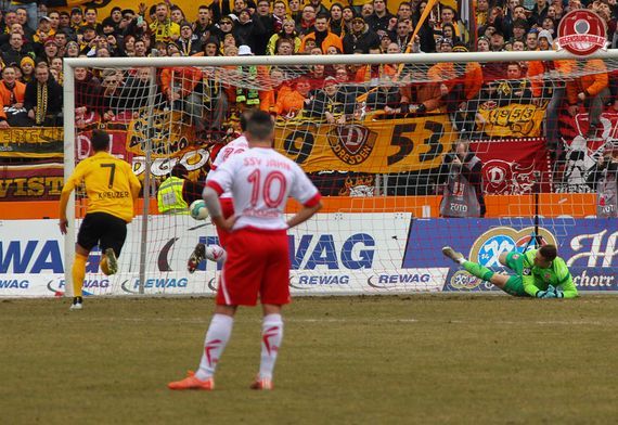 SSV Jahn Regensburg vs Dynamo Dresden (2-3) (11)