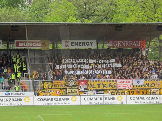 Stuttgarter Kickers vs Dynamo Dresden (3-4) (2)