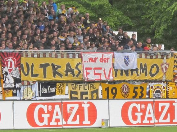 Stuttgarter Kickers vs Dynamo Dresden (3-4) (8)