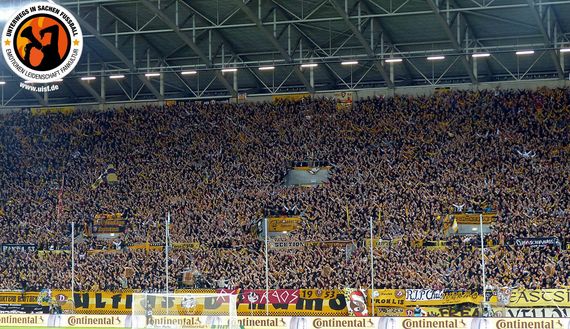 Dynamo Dresden vs FC Schalke 04 (2-1) (3)