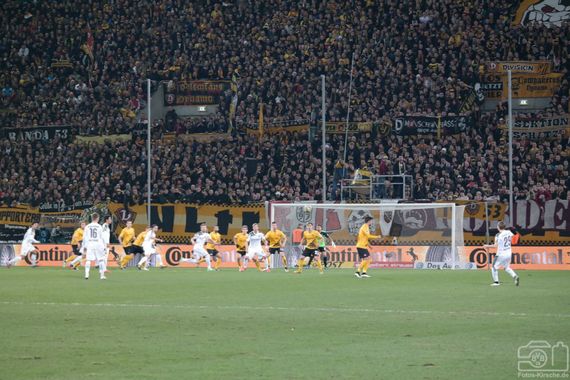 Dynamo Dresden vs Borussia Dortmund (0-2) (13)