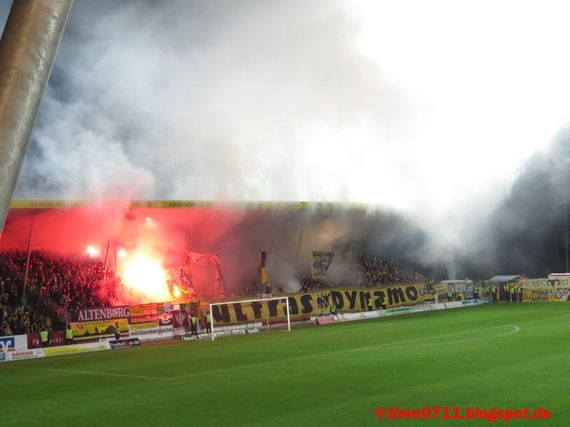 SG Sonnenhof Großaspach vs Dynamo Dresden (0-0) (14)