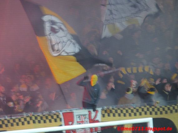 SG Sonnenhof Großaspach vs Dynamo Dresden (0-0) (15)